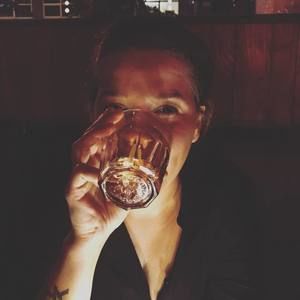 Meet your Posher, Ola